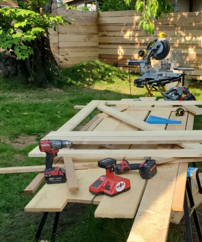 Tools for building a cedar fence